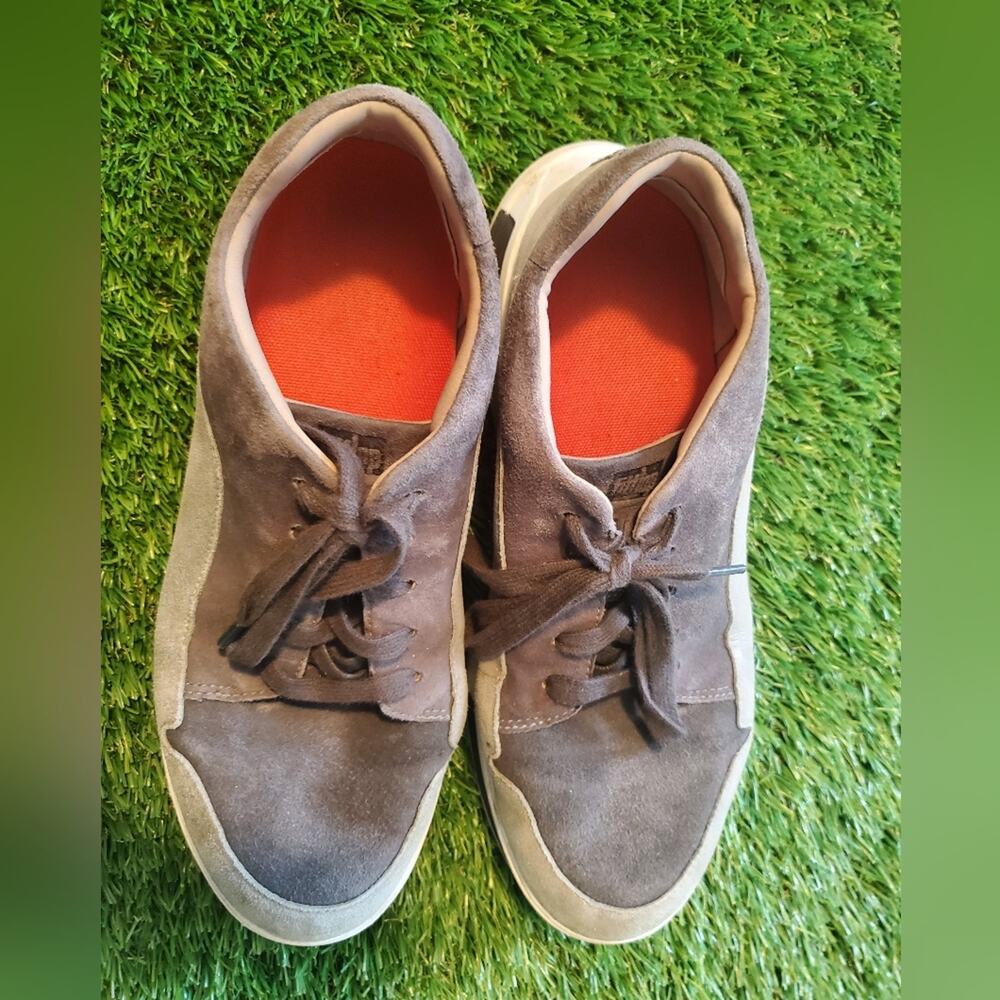 FitFlop Women’s Gray Metallic Suede Sneakers Size 8.5